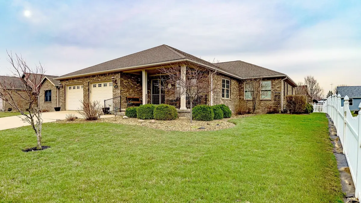 209 Sandalwood Drive, Monticello, IN 47960 - #1
