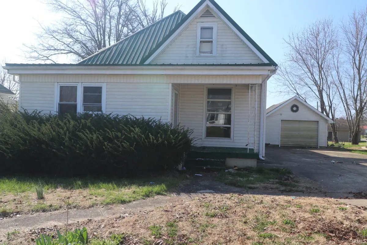 405 SW 3rd Street, Loogootee, IN 47553 - #1