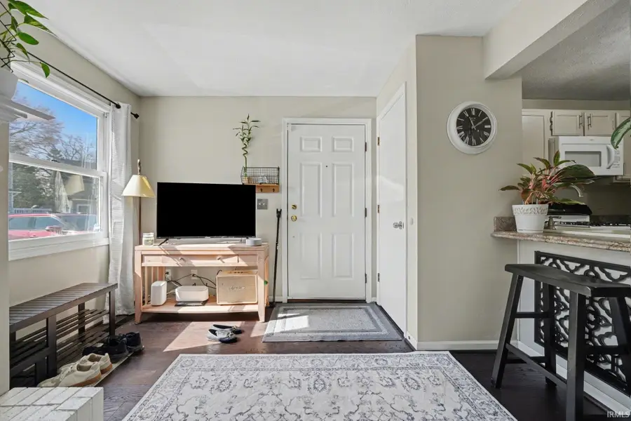 1433 N Oakhill Drive, South Bend, IN 46637 - #2