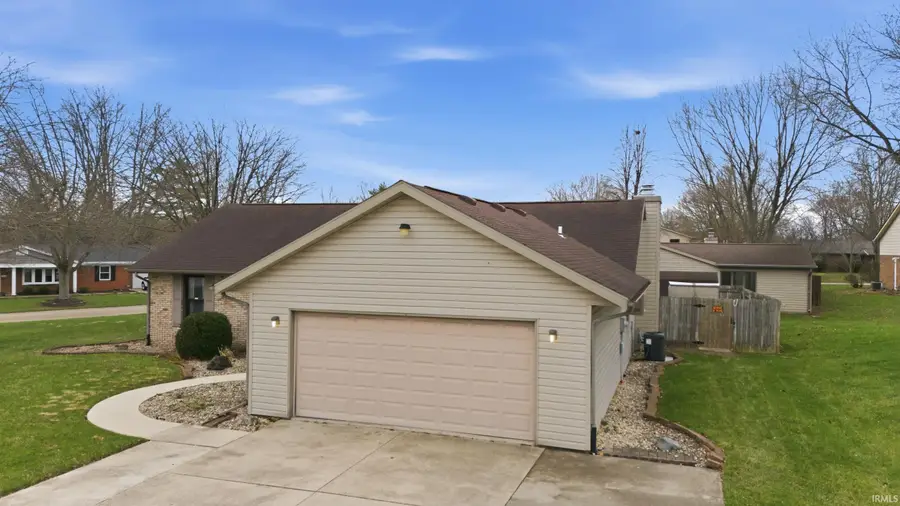 4201 W Robinwood Drive, Muncie, IN 47304 - #2