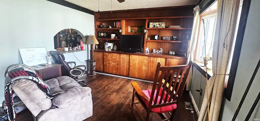 132 N Kentucky Avenue, Chandler, IN 47610 - #2