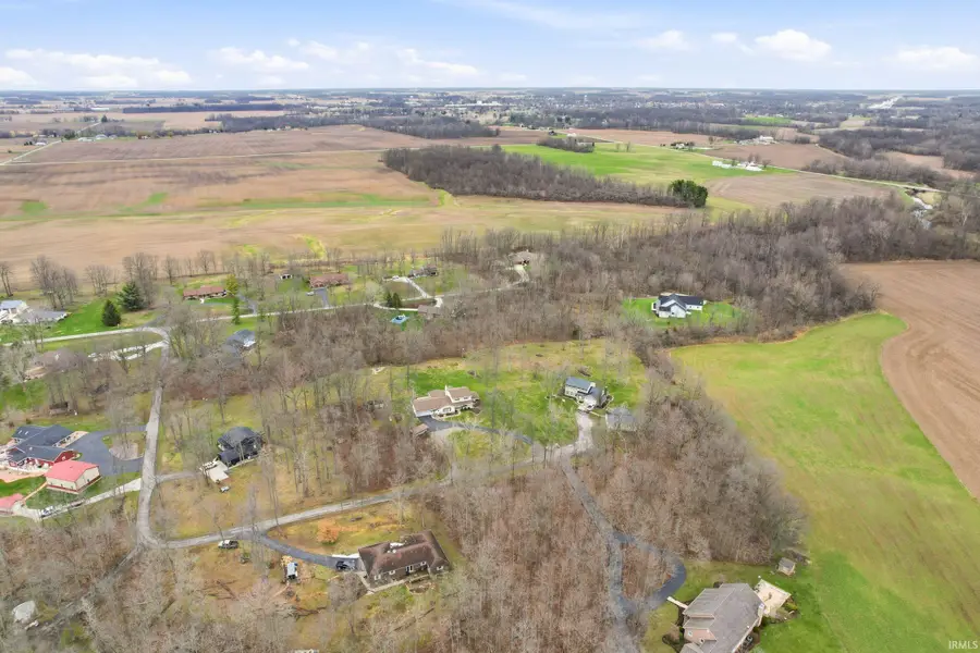 305 Southwood Drive, Hartford City, IN 47348 - #2