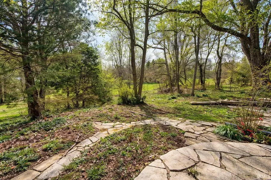 809 W Oak Street, Ellettsville, IN 47429 - #3