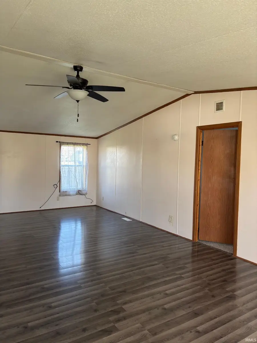 404 W Windsor Street, Montpelier, IN 47359 - #3