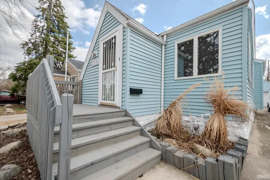 725 Lillian Avenue, Fort Wayne, IN 46808 - #3