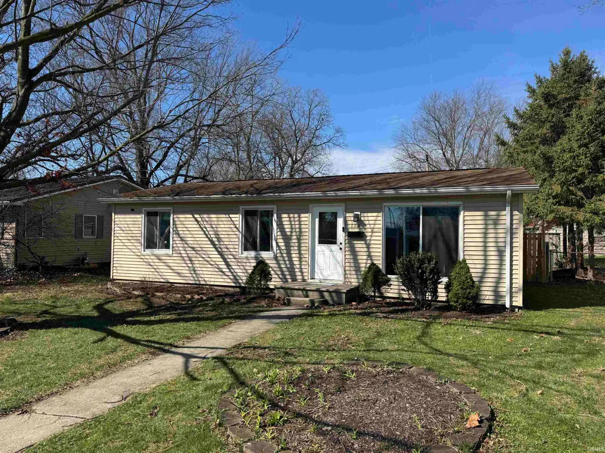 110 S 15th Street, Decatur, IN 46733 - #1