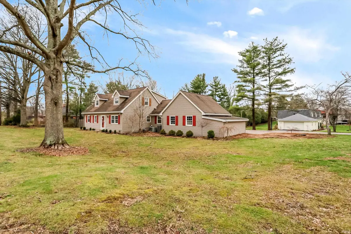 814 S Meadowbrook Drive, Bloomington, IN 47401 - #1