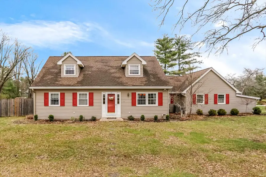 814 S Meadowbrook Drive, Bloomington, IN 47401 - #2