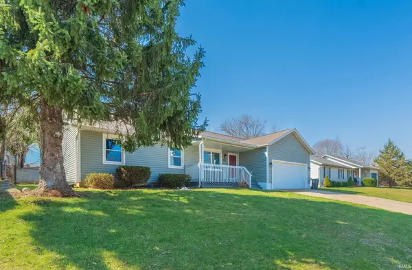 1007 W Countryside Lane, Bloomington, IN 47403