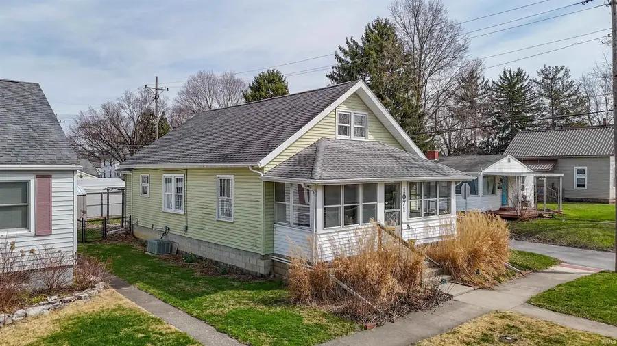 1071 Henry Street, Huntington, IN 46750 - #2