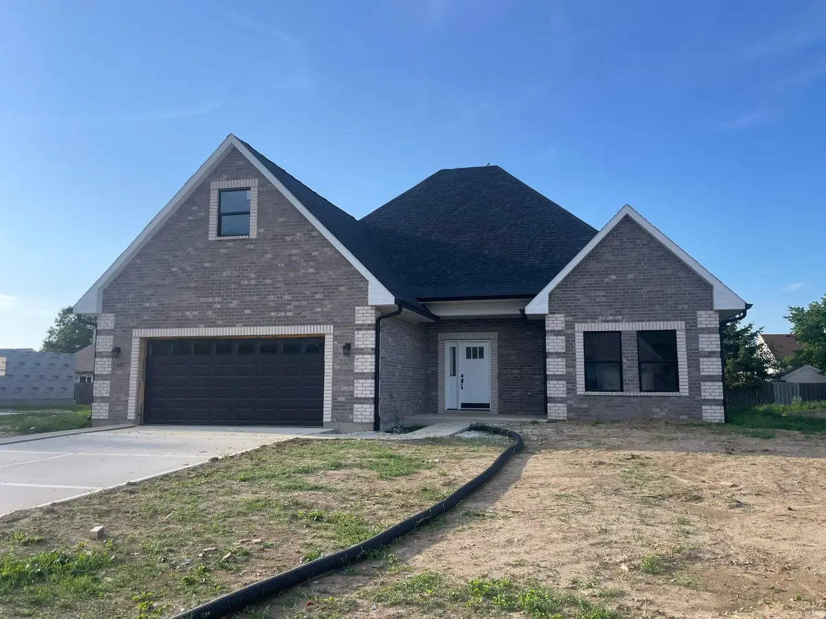 2540 Chrystal Woods Drive, Kokomo, IN 46901 - #1