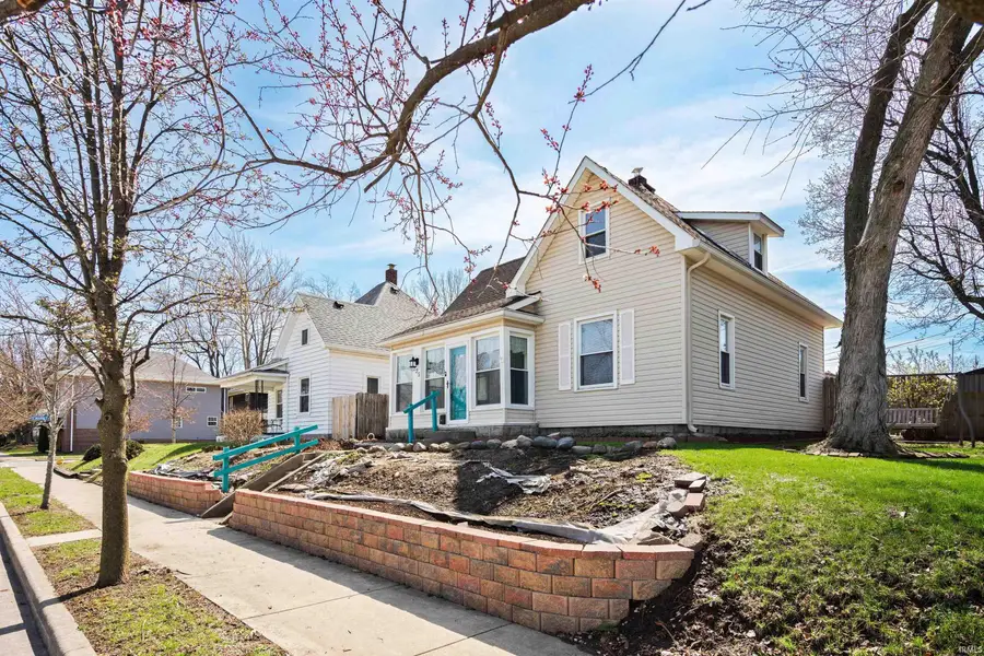 225 E Vaile Avenue, Kokomo, IN 46901 - #2