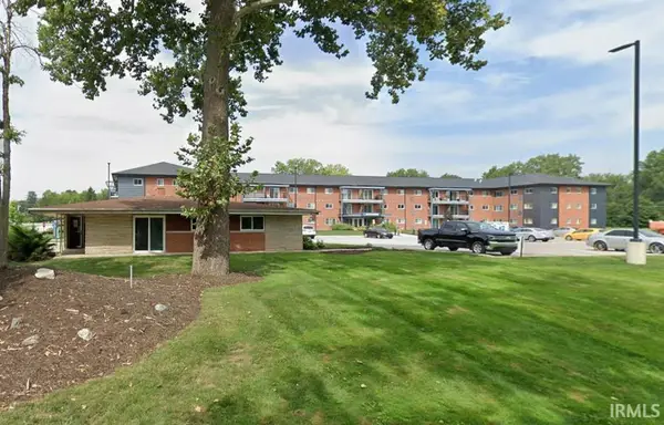 2927 Westbrook Drive #B-406, Fort Wayne, IN 46805