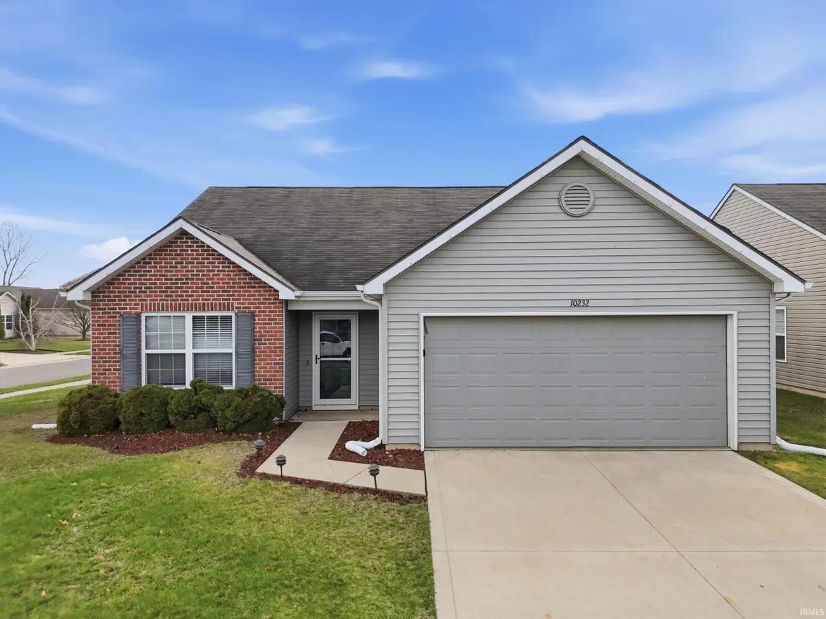 10232 Archstone Cove, New Haven, IN 46774 - #1