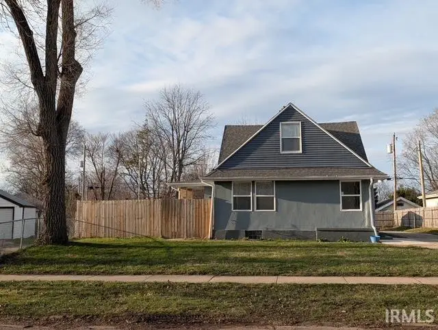 713 E Fairview Avenue, South Bend, IN 46614 - #1