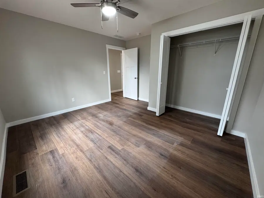 450 Trinton Circle, Bedford, IN 47421 - #3