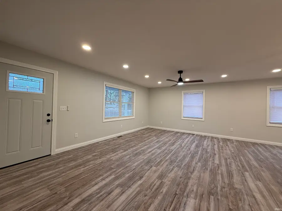 113 W Vine Street, Flora, IN 46929 - #3