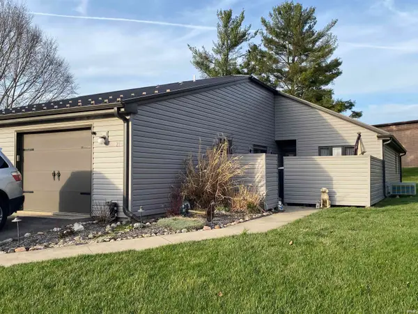 21 Woodspoint Circle, North Manchester, IN 46962