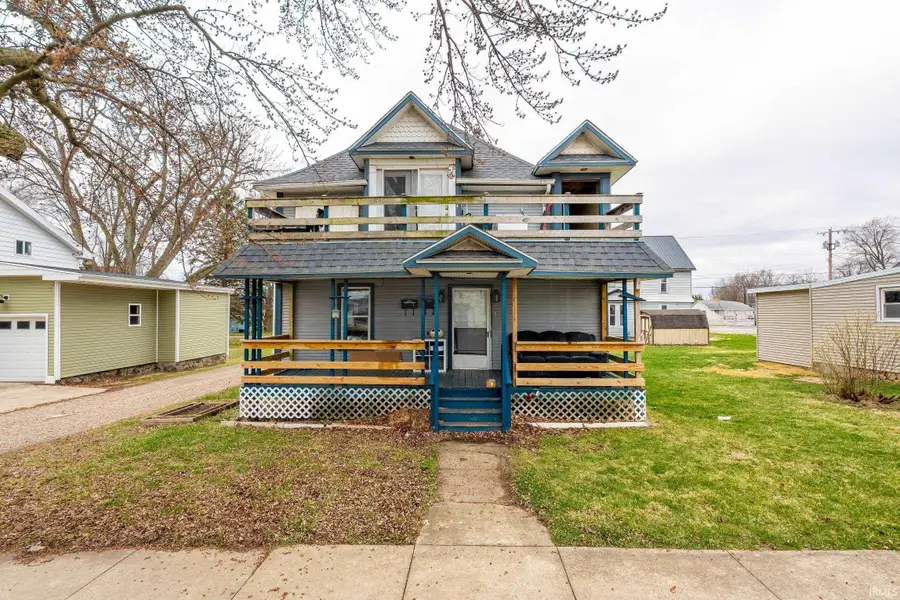 605 N Huntington Street, Syracuse, IN 46567 - #2