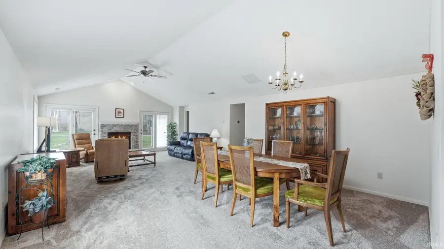 4421 W Shenandoah Circle, Fort Wayne, IN 46835 - #3