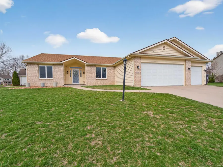 11203 Glenbarr Drive, Fort Wayne, IN 46818 - #2