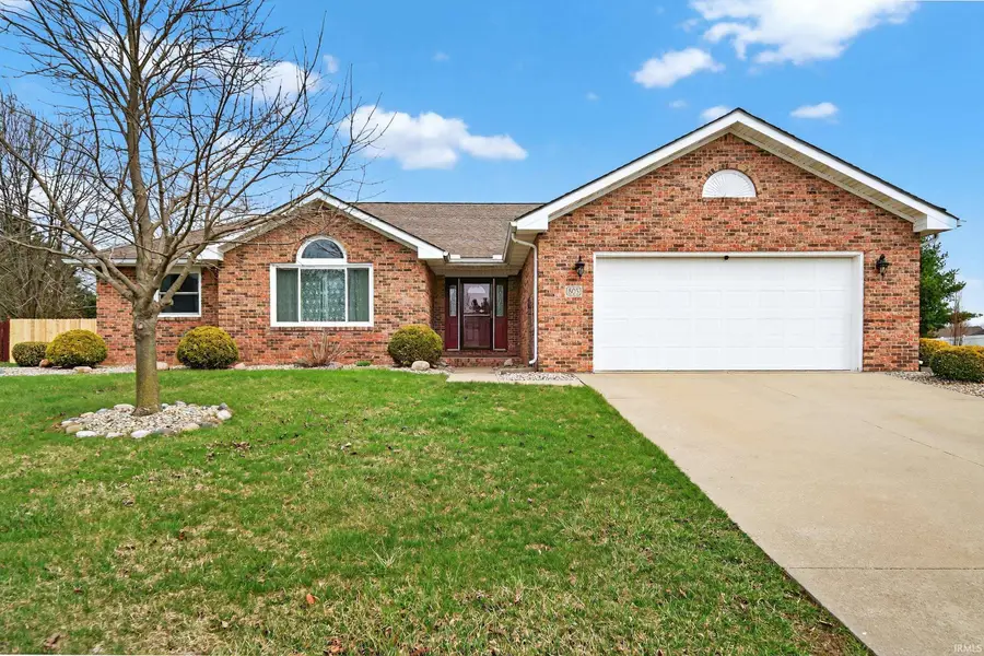805 Lakeside Drive, Kokomo, IN 46902 - #2
