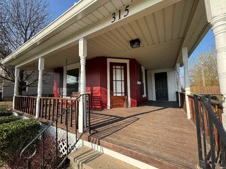 315 S Indiana Avenue, Auburn, IN 46706 - #3