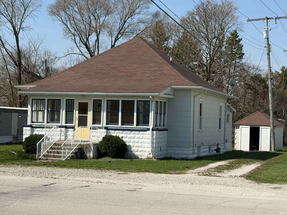 14 S Maine Street, Remington, IN 47977 - #1