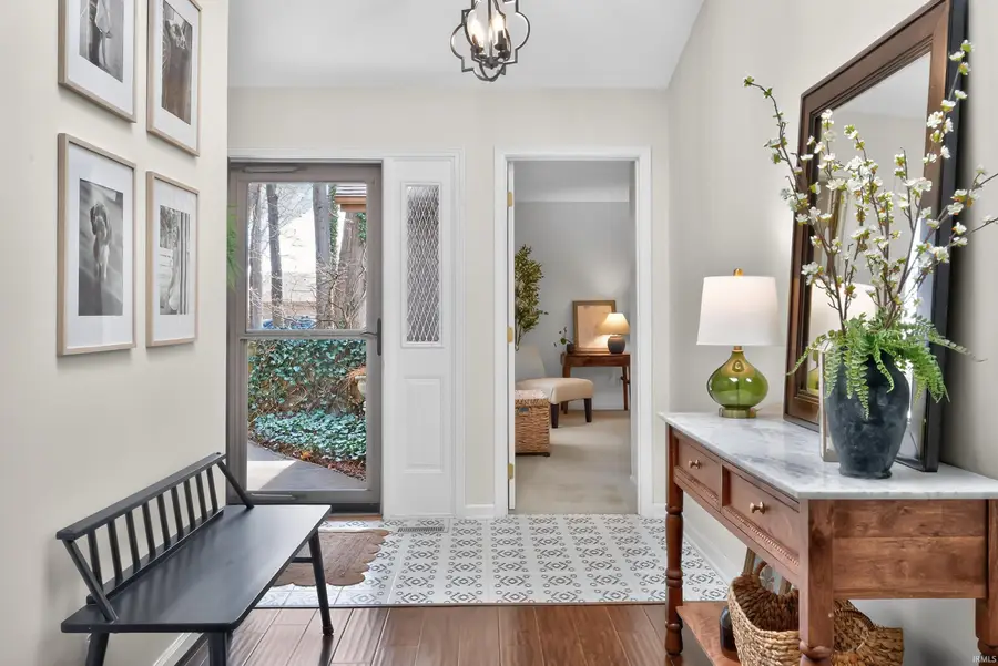 6432 E Canal Pointe Lane, Fort Wayne, IN 46804 - #3