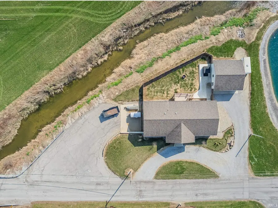 9101 Trentman Road, Fort Wayne, IN 46816 - #3