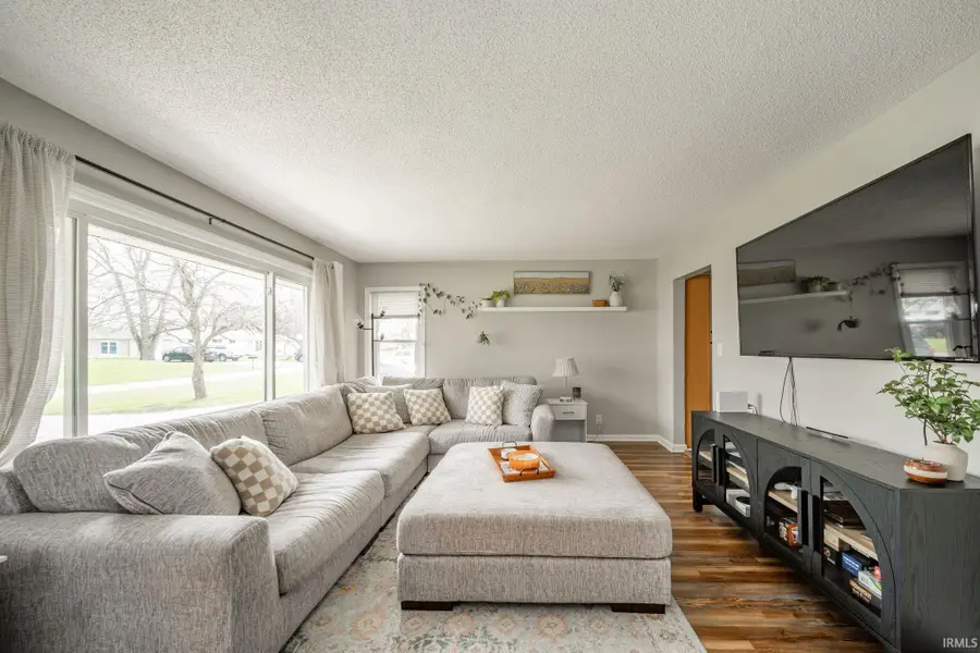 3709 N Lanewood Drive, Muncie, IN 47304 - #2