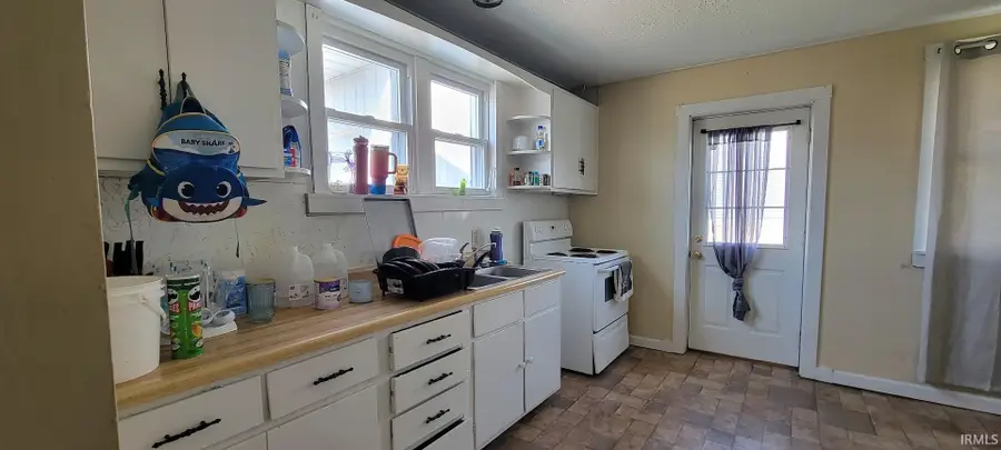 106 SW 2nd Street, Loogootee, IN 47553 - #3