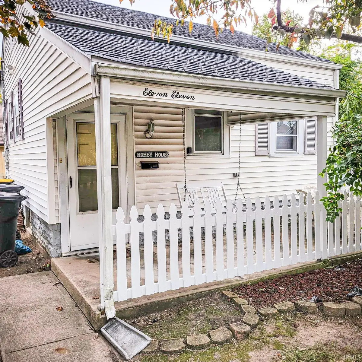 1111 E 7th Street, Anderson, IN 46012 - #1