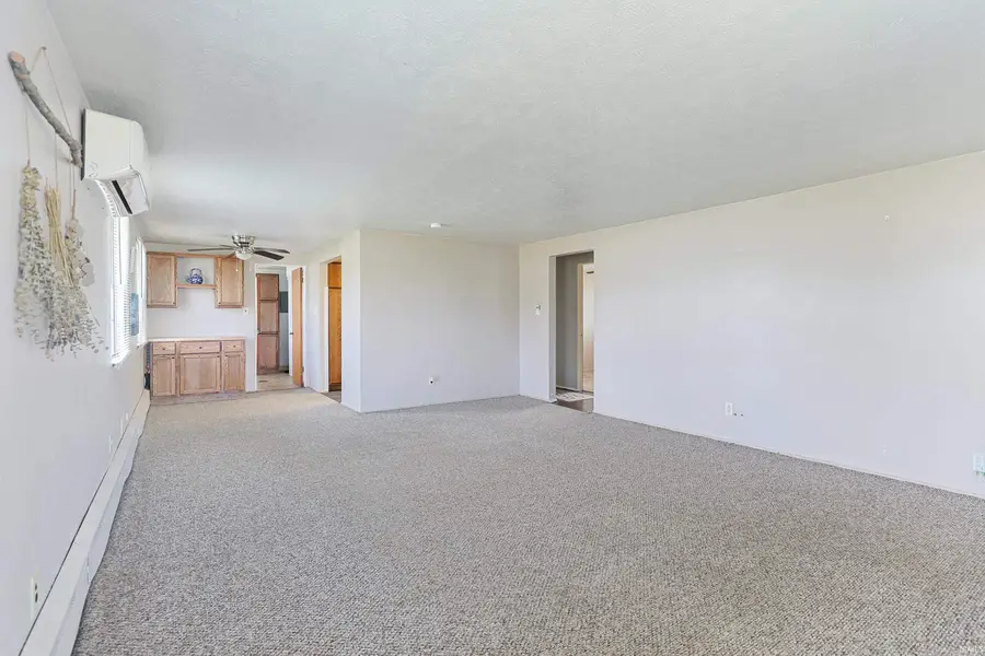 104 S Tuxedo Drive, South Bend, IN 46615 - #3