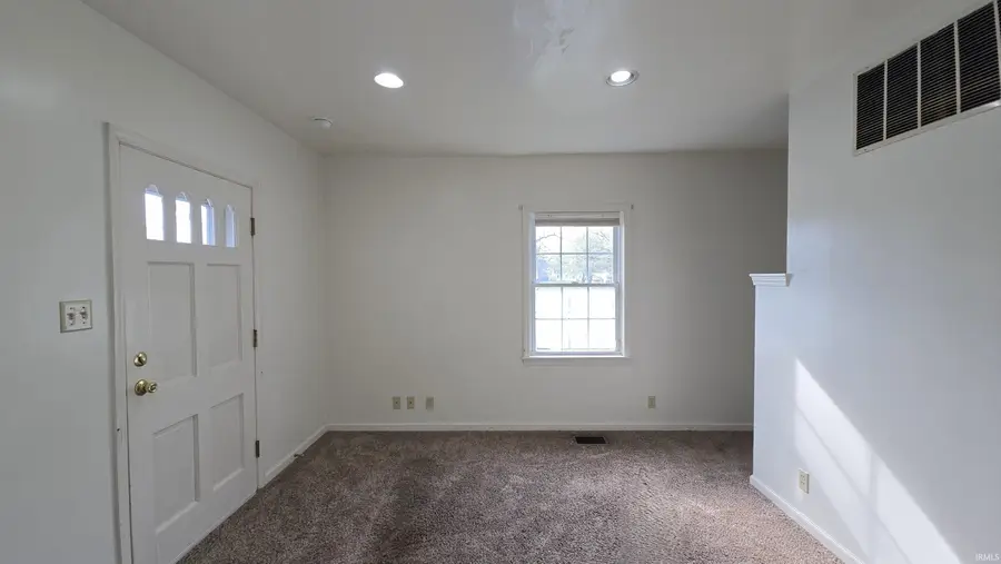 1216 S Boeke Road, Evansville, IN 47714 - #3