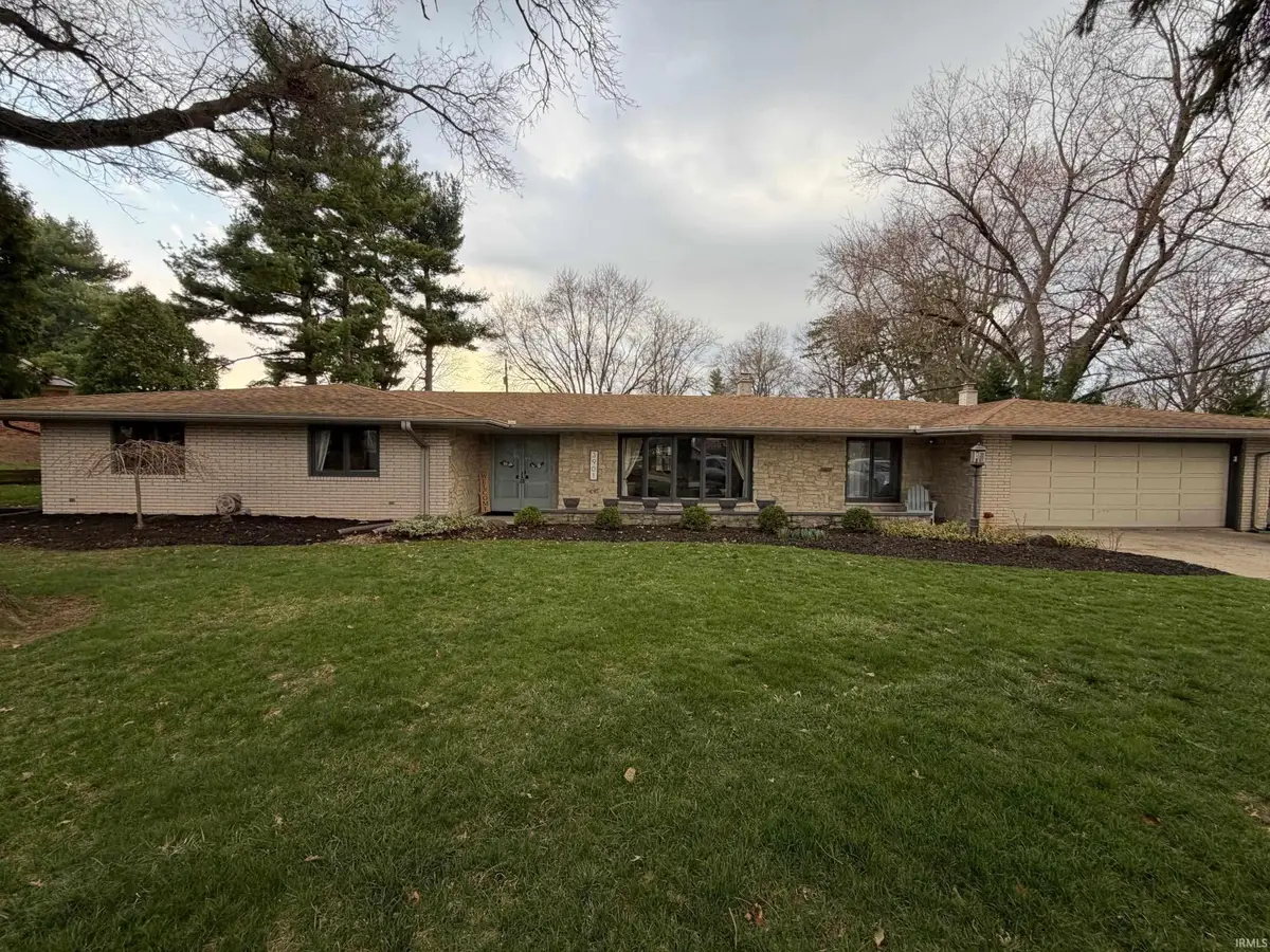 3901 Spanish Trail, Fort Wayne, IN 46815 - #1
