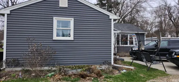 22841 Greenleaf Boulevard, Elkhart, IN 46514