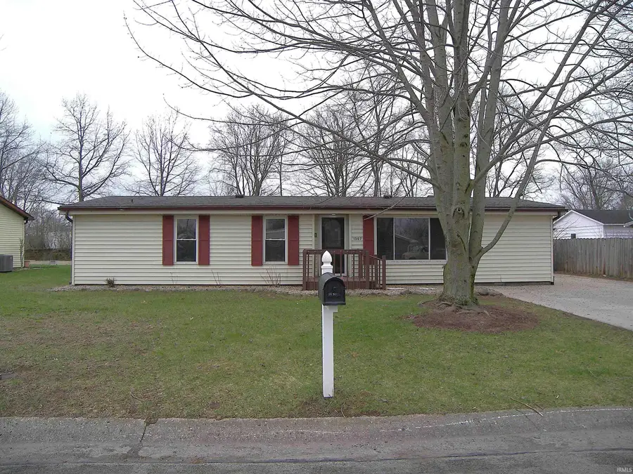 1307 Greenhill Drive, Warsaw, IN 46580 - #2