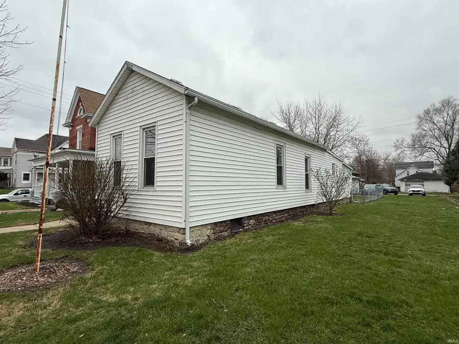 1325 E Market Street, Logansport, IN 46947 - #3