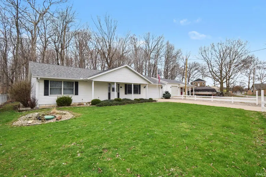 9451 S Amanda Drive, Claypool, IN 46510 - #2