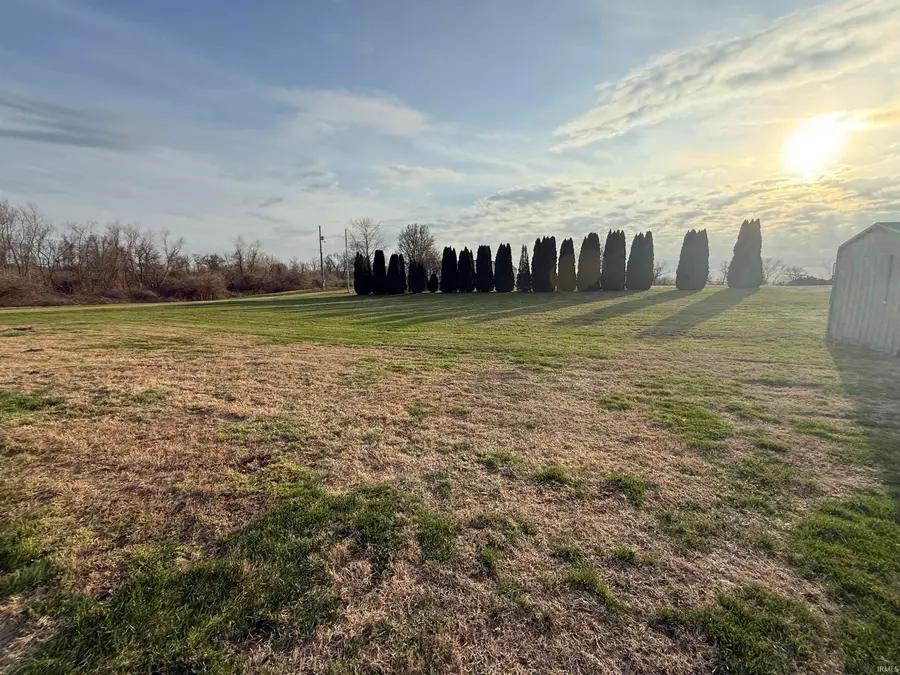 2755 S Main Street Road, Vincennes, IN 47591 - #2