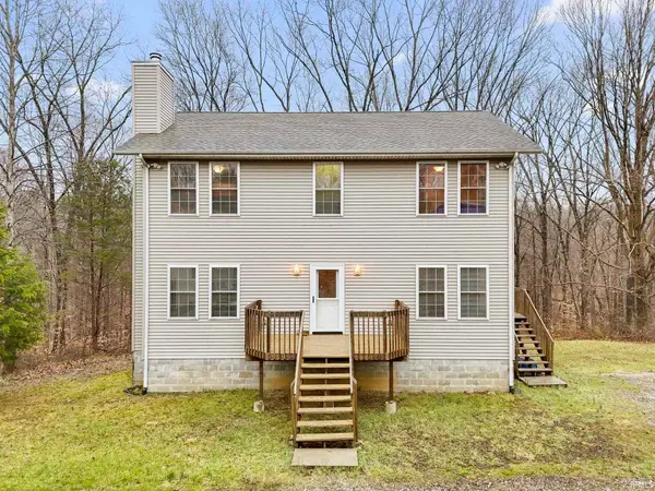 9353 S Chapel Hill Road, Heltonville, IN 47436