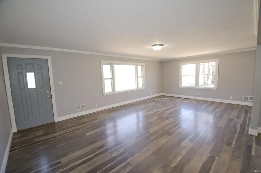 479 E Covered Bridge Road, Attica, IN 47918 - #2