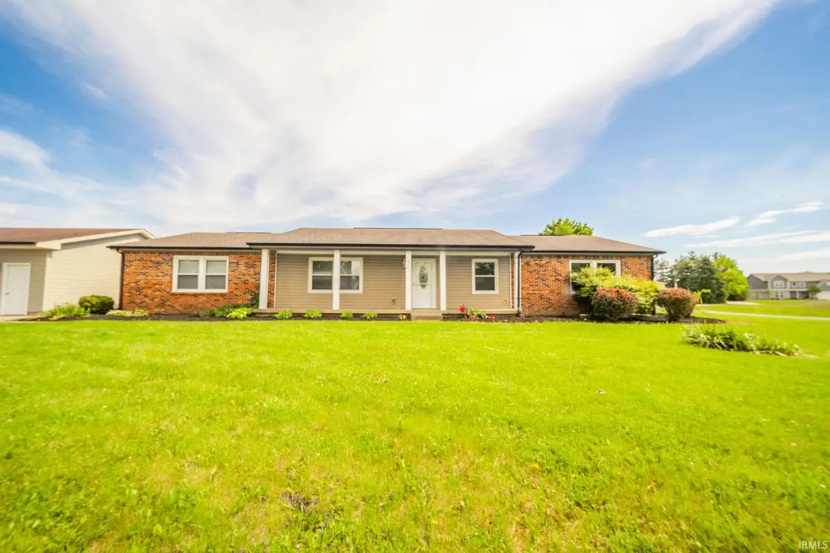 6863 W Jennifer Court, Greenfield, IN 46140 - #1