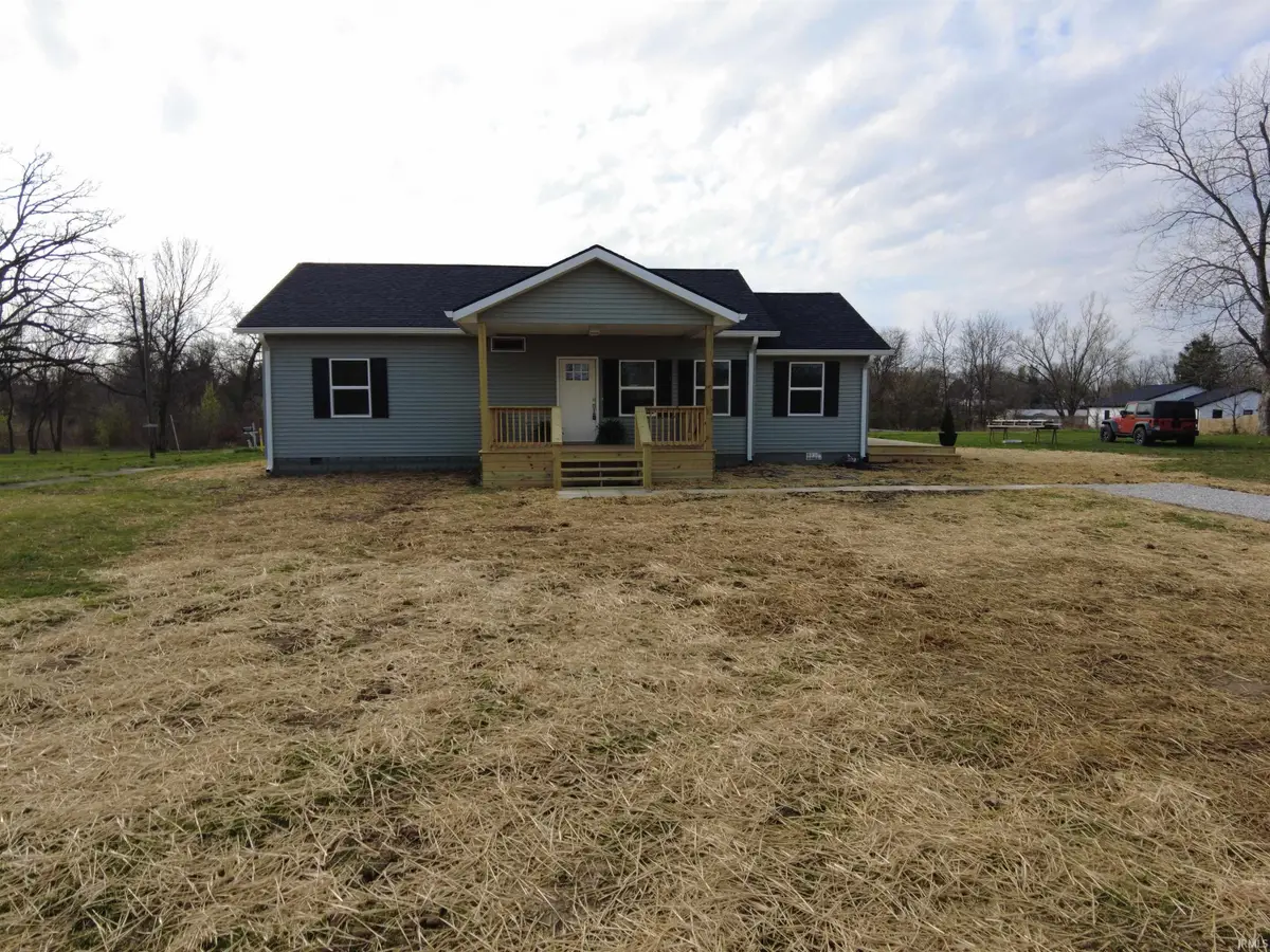 444 S 4th Street, Mitchell, IN 47446 - #1