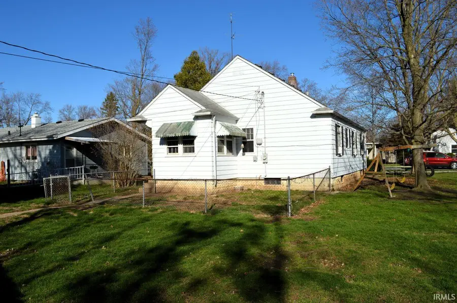 913 S 10th Street, Goshen, IN 46526 - #3