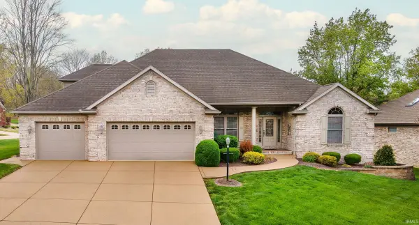 8200 Whitetail Trail, Evansville, IN 47711