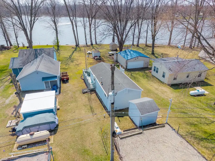 2975 S Scotty Drive, Pleasant Lake, IN 46779 - #3