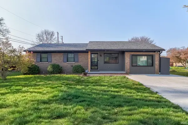 2901 Eastbrooke Drive, Evansville, IN 47711