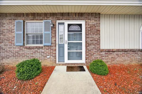 896 E Sherwood Hills Drive, Bloomington, IN 47401